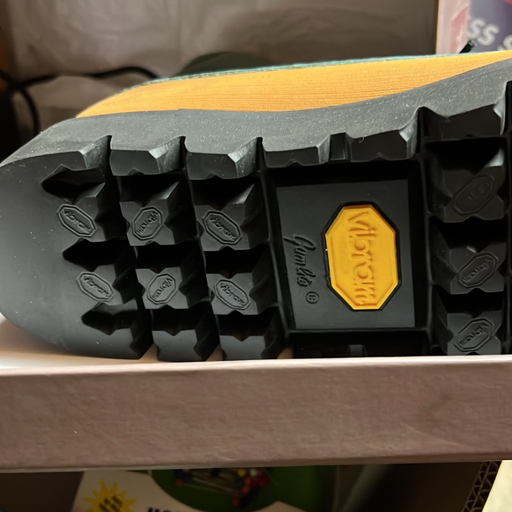 Clearweather Wampa Badlands Boots - Picture 8 of 12
